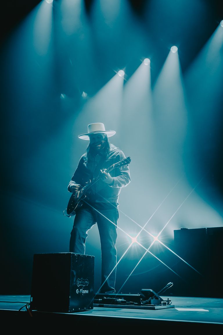 Bush performing live at AEC Theatre in Adelaide